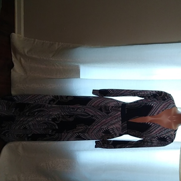 Dresses👗 - Picture 4 of 6